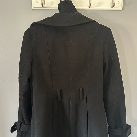 Guess long jacket - Picture 3 of 3